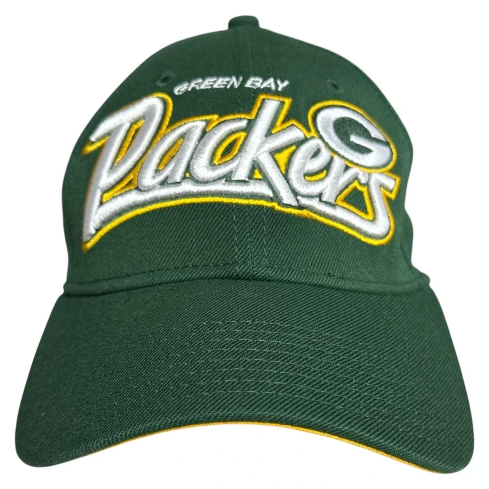 Green Bay Packers Hat Cap Fitted Mens Medium NFL Football 39THIRTY New Era Green